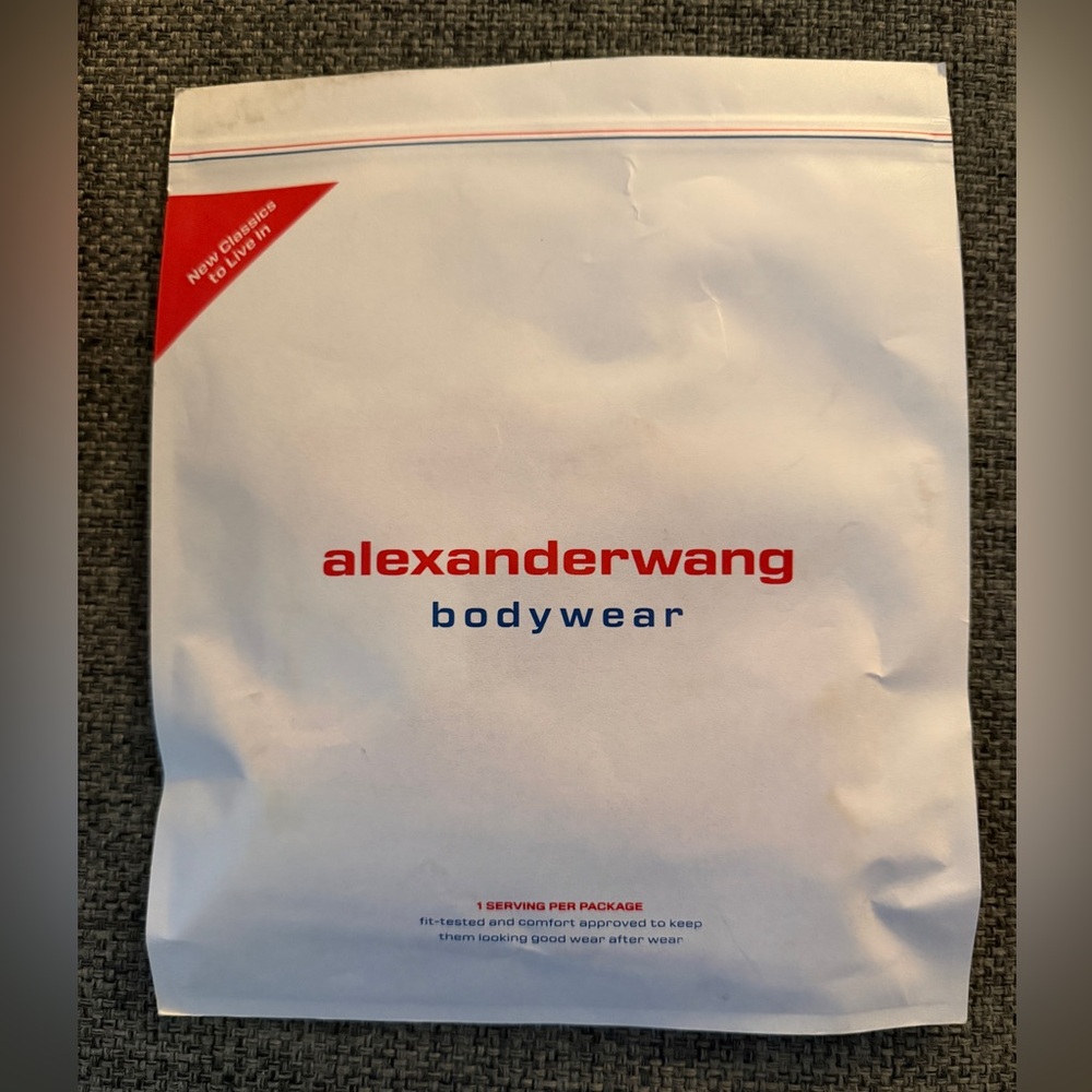 NWT Alexander Wang Triangle Bralette in Begonia Pink‎ - Picture 2 of 6